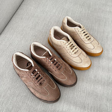 Cargar imagen en el visor de la galería, Zapatillas Emma Taupe