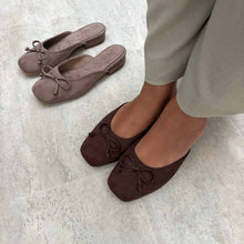 Cargar imagen en el visor de la galería, Mules Nina chocolate