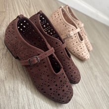 Cargar imagen en el visor de la galería, Balerinas Greta chocolate