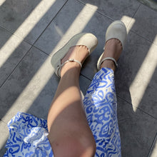 Cargar imagen en el visor de la galería, Alpargatas Lia hueso