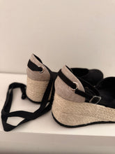 Cargar imagen en el visor de la galería, Alpargatas Lia negro