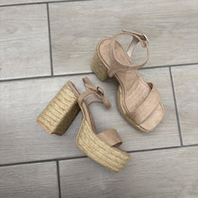 Cargar imagen en el visor de la galería, Sandalias Catalina en soguilla beige