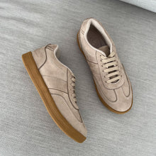 Cargar imagen en el visor de la galería, Zapatillas Emma Beige