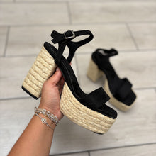 Cargar imagen en el visor de la galería, Sandalias Catalina en Soguilla color negro