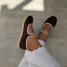Cargar imagen en el visor de la galería, Balerina Olivia - chocolate