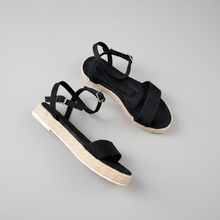 Cargar imagen en el visor de la galería, Sandalias Vania flats negro