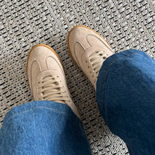 Cargar imagen en el visor de la galería, Zapatillas Emma Beige