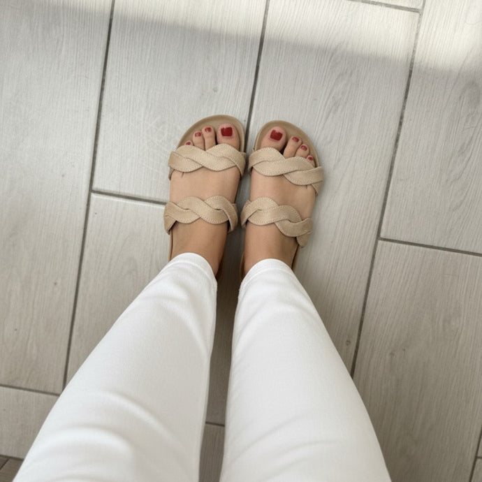 Flats Aria color beige
