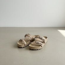 Cargar imagen en el visor de la galería, Flats Naia color beige