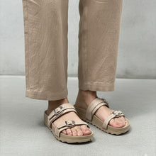 Cargar imagen en el visor de la galería, Flats Naia color beige