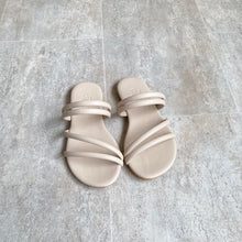 Cargar imagen en el visor de la galería, Flats Zoe color crema