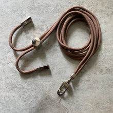 Cargar imagen en el visor de la galería, LANYARD PARA CELULAR