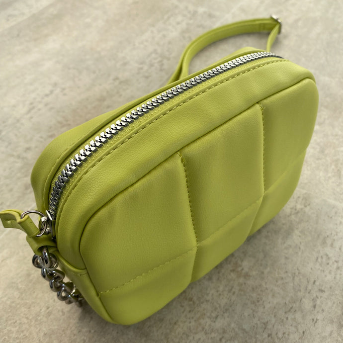 Cartera Arantxa verde limón